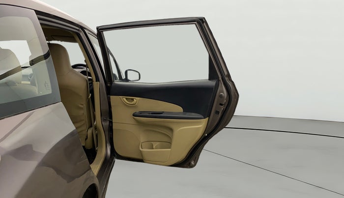 2014 Honda Mobilio 1.5L I-VTEC V, Petrol, Manual, 1,09,732 km, RHS Rear Door