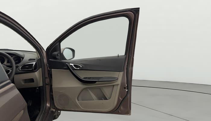 2017 Tata Tiago XZ PETROL, Petrol, Manual, 60,744 km, RHS Front Door