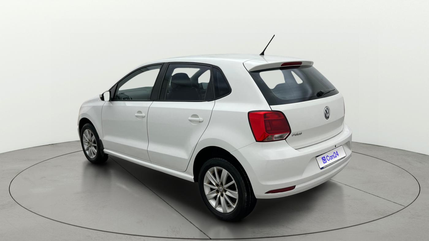 2016 Volkswagen Polo HIGHLINE1.2L, Petrol, Manual, 81,729 km, Left Back Diagonal