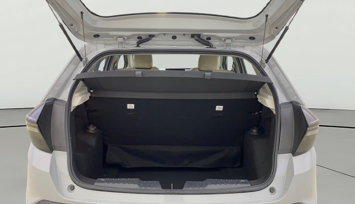 2025 Tata ALTROZ Creative S Petrol 5AMT, Petrol, Automatic, 185 km, Boot Open Zoomed View