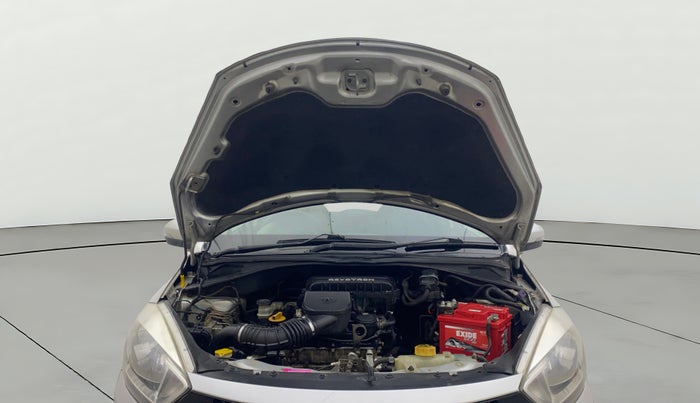 2016 Tata Tiago XZ PETROL, Petrol, Manual, 82,759 km, Open Bonet