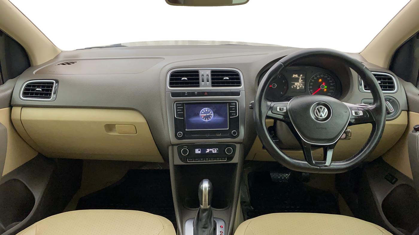 2021 Volkswagen Vento HIGHLINE 1.0L TSI AT, Petrol, Automatic, 69,564 km, Dashboard