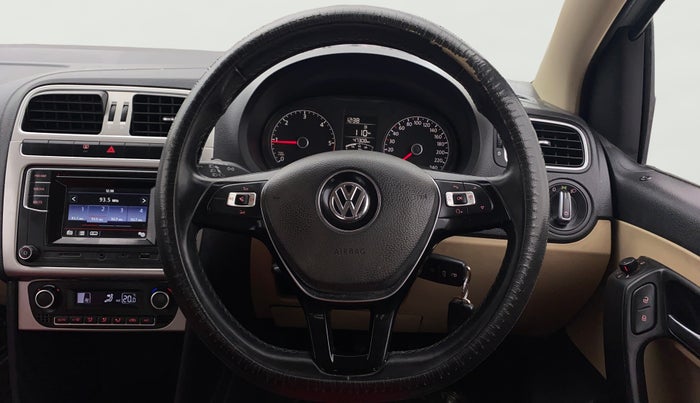 2017 Volkswagen Ameo HIGHLINE1.5L, Diesel, Manual, 47,305 km, Steering Wheel Close Up