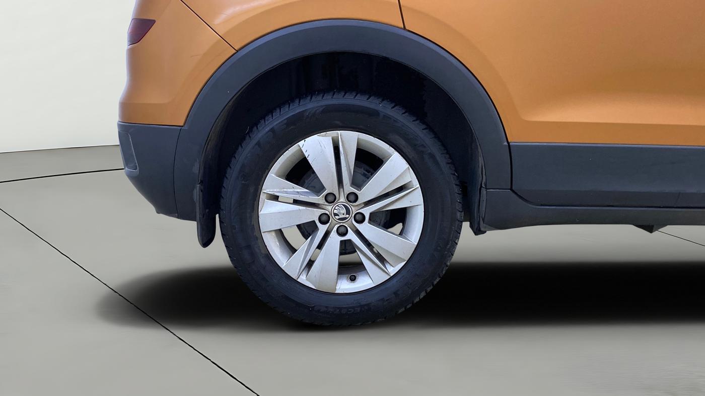 2021 Skoda KUSHAQ AMBITION 1.0L TSI AT, Petrol, Automatic, 45,058 km, Right Rear Wheel