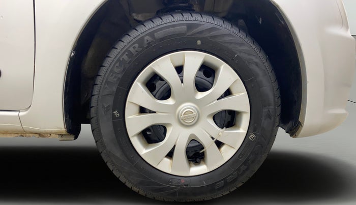 2015 Nissan Micra Active XV, Petrol, Manual, 31,260 km, Right Front Wheel