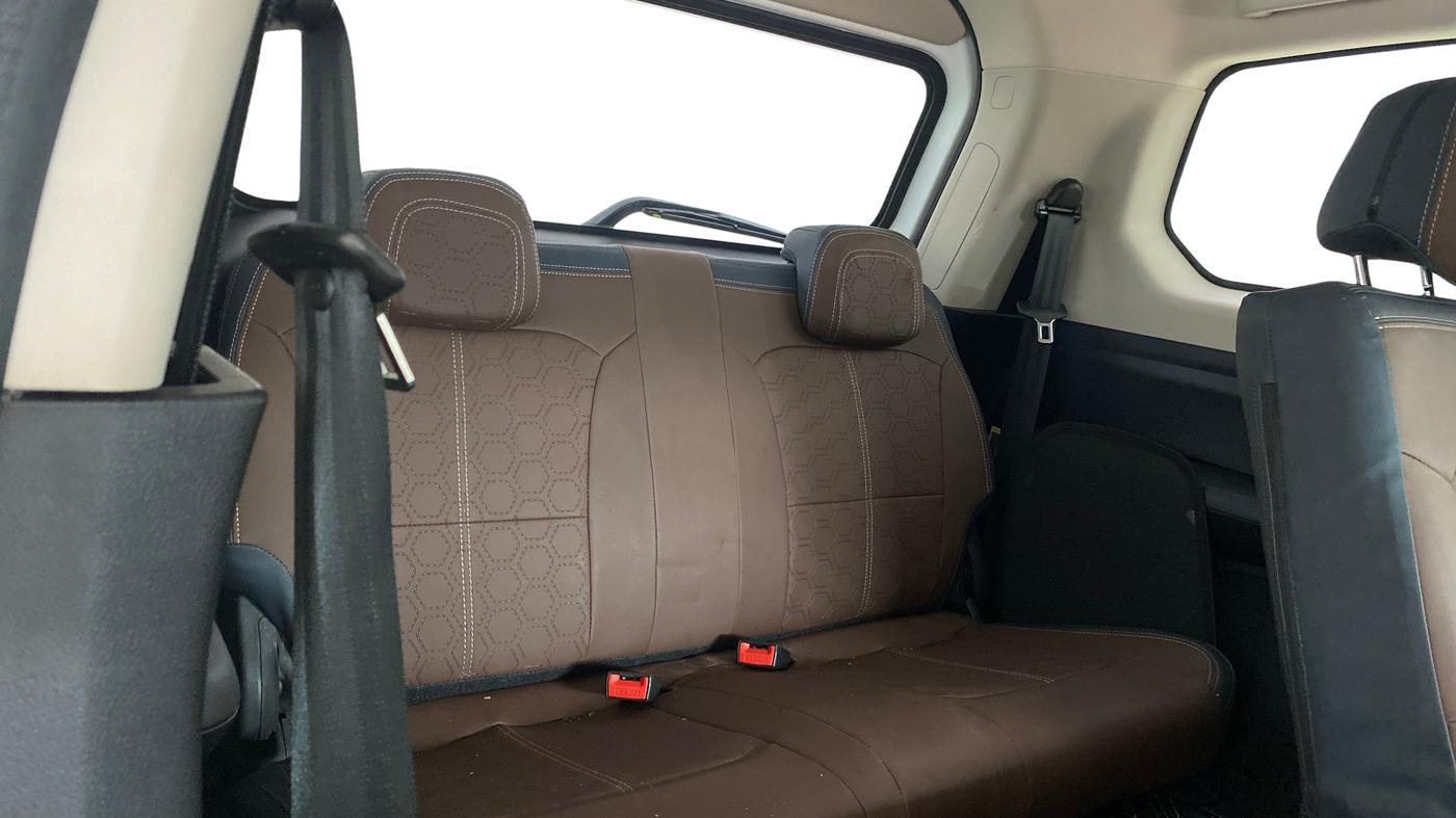 2023 Mahindra SCORPIO-N Z2 PETROL MT 7 STR, Petrol, Manual, 18,151 km, Third Seat Row ( optional )