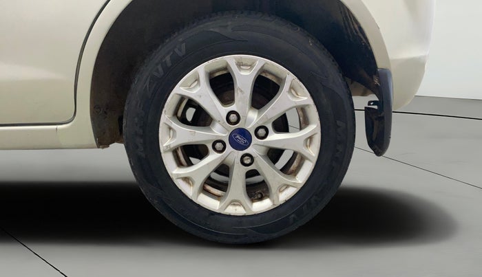 2013 Ford Figo TITANIUM 1.4 DIESEL, Diesel, Manual, 1,33,384 km, Left Rear Wheel