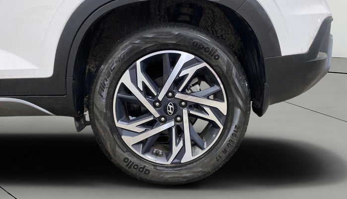 2024 Hyundai Creta SX (O) 1.5 TURBO DCT, Petrol, Automatic, 13,185 km, Left Rear Wheel