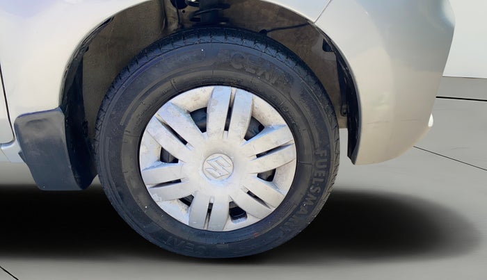 2019 Maruti Alto LXI, Petrol, Manual, 32,960 km, Right Front Wheel