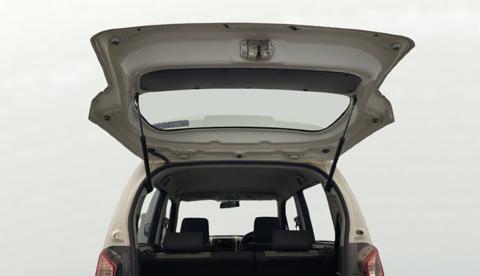 2013 Maruti Wagon R 1.0 LXI, Petrol, Manual, 39,024 km, Boot Door Open