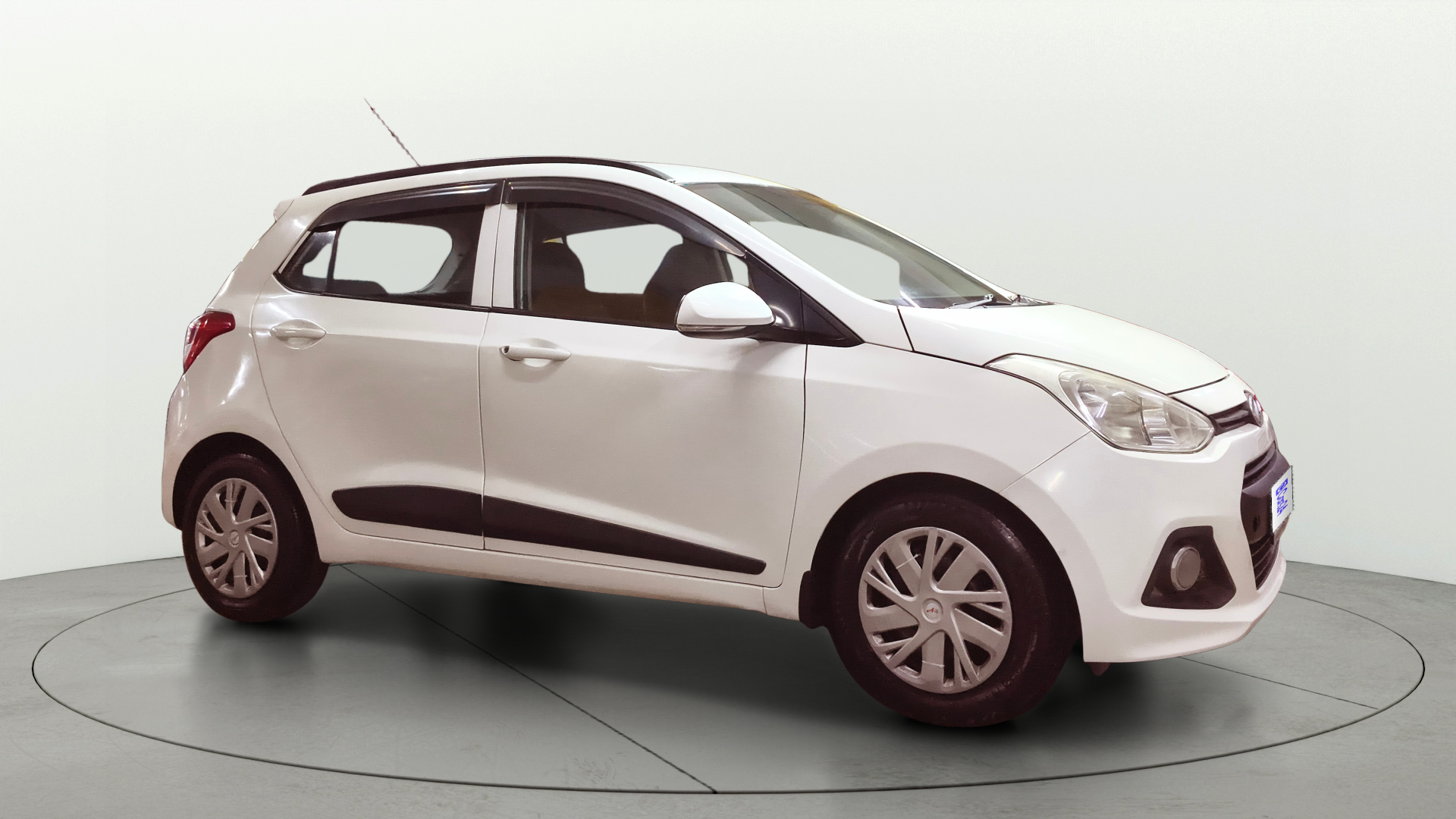 2016 Hyundai Grand i10 SPORTZ 1.1 CRDI
