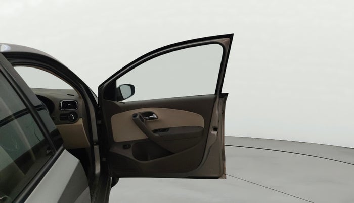 2016 Skoda Rapid 1.5 TDI CR STYLE PLUS AT, Diesel, Automatic, 1,11,375 km, RHS Front Door