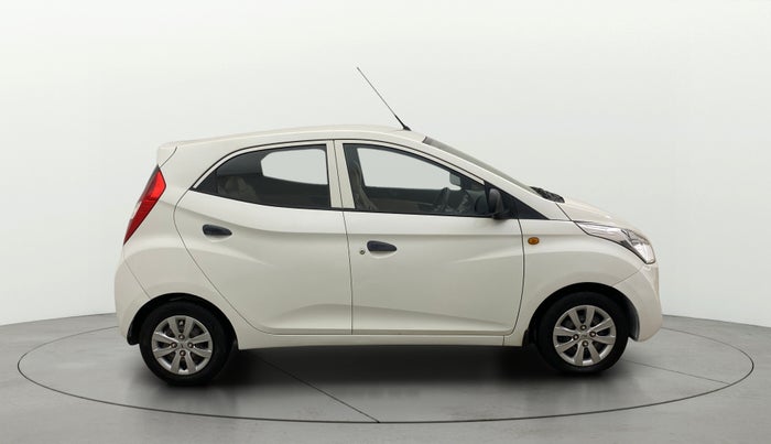 2016 Hyundai Eon MAGNA +, Petrol, Manual, 58,813 km, Right Side View