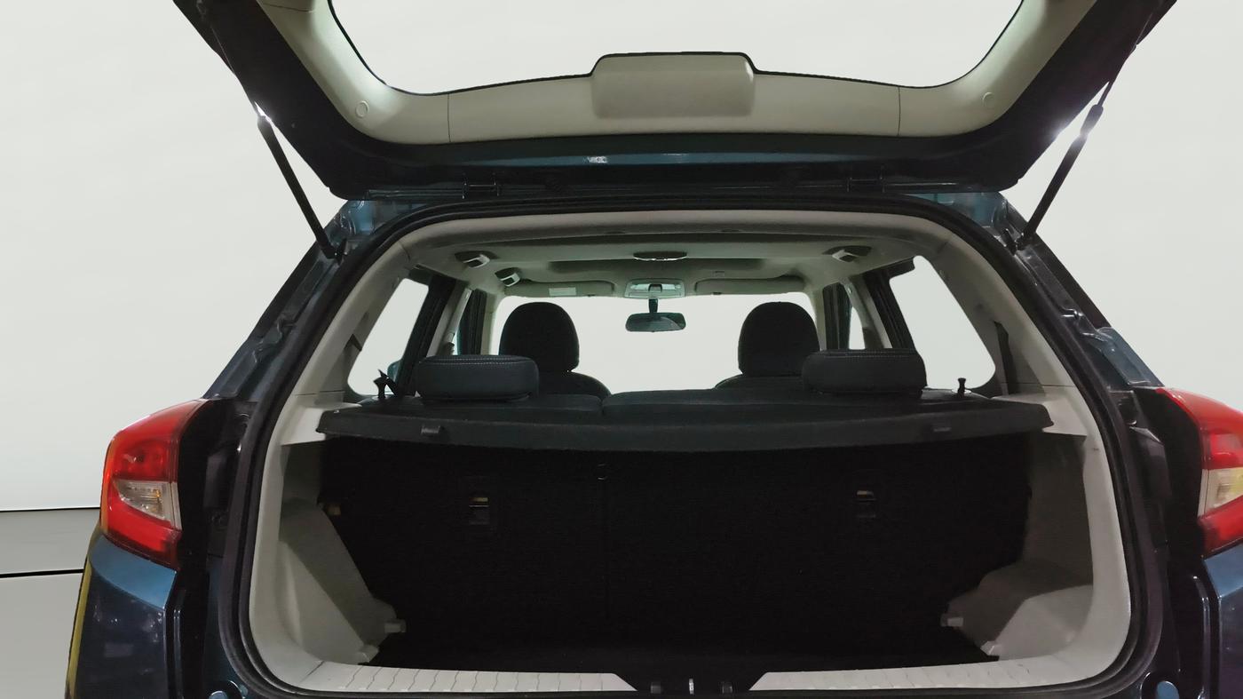 2023 Mahindra XUV300 W6 1.2 PETROL, Petrol, Manual, 36,754 km, Boot Open Zoomed View
