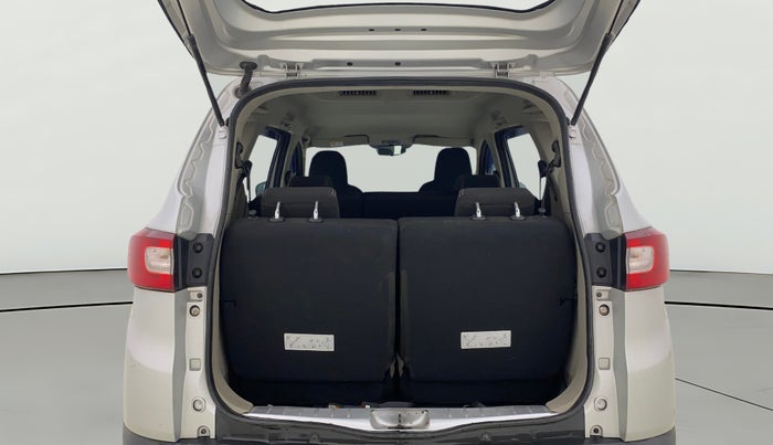 2019 Renault TRIBER RXT, Petrol, Manual, 35,615 km, Boot Open Zoomed View