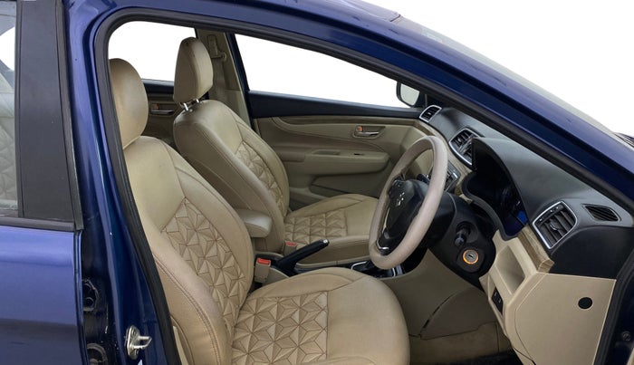 2020 Maruti Ciaz DELTA AT 1.5 SHVS PETROL, Petrol, Automatic, 74,819 km, Right Side Front Door Cabin