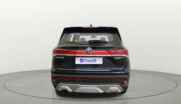 2020 MG HECTOR SHARP 1.5 DCT PETROL, Petrol, Automatic, 67,848 km, Back/Rear