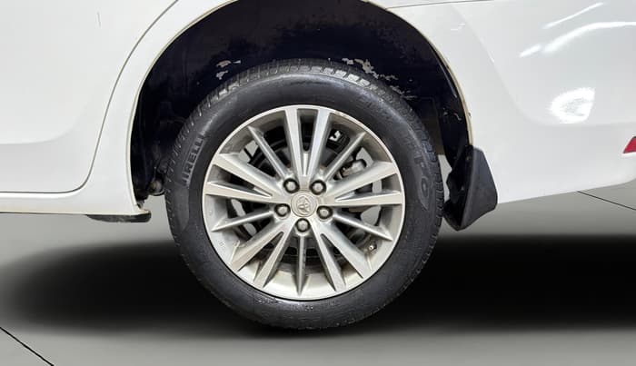 2016 Toyota Corolla Altis VL CVT PETROL, Petrol, Automatic, 86,275 km, Left Front Wheel