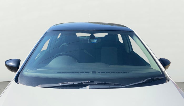 2017 Volkswagen Polo GT TSI AT, Petrol, Automatic, 1,04,375 km, Front Windshield