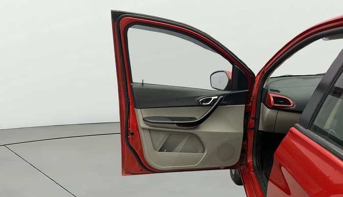 2019 Tata Tiago XZ PLUS PETROL, Petrol, Manual, 33,048 km, LHS Front Door