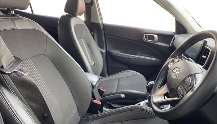 2020 Hyundai VENUE SX 1.0 (O) TURBO, Petrol, Manual, 87,377 km, Right Side Front Door Cabin