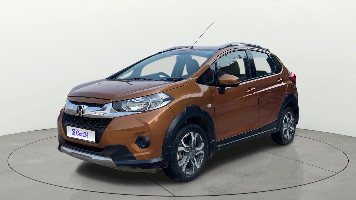 2018 Honda WR-V 1.5L I-DTEC S MT, Diesel, Manual, 1,20,044 km, Left Front Diagonal