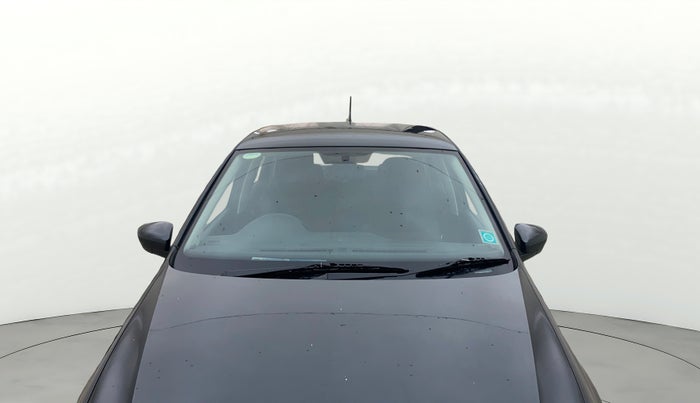 2018 Volkswagen Polo COMFORTLINE 1.0L MPI, Petrol, Manual, 1,26,359 km, Front Windshield