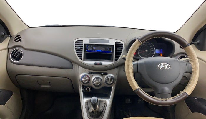 2012 Hyundai i10 MAGNA 1.1, CNG, Manual, 1,05,771 km, Dashboard