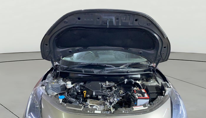 2024 Maruti Swift ZXI PLUS, Petrol, Manual, 30,085 km, Open Bonet