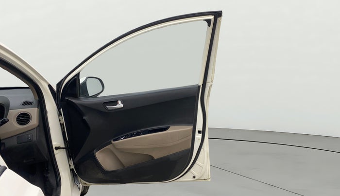 2015 Hyundai Grand i10 SPORTZ 1.2 KAPPA VTVT, Petrol, Manual, 82,415 km, RHS Front Door