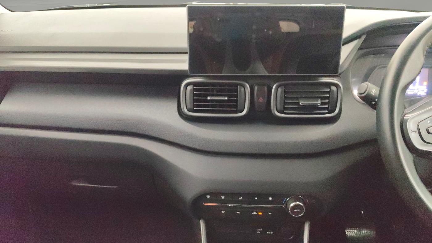 2025 Tata PUNCH Creative Plus (S) Camo Edition AMT, Petrol, Automatic, 11,242 km, Air Conditioner