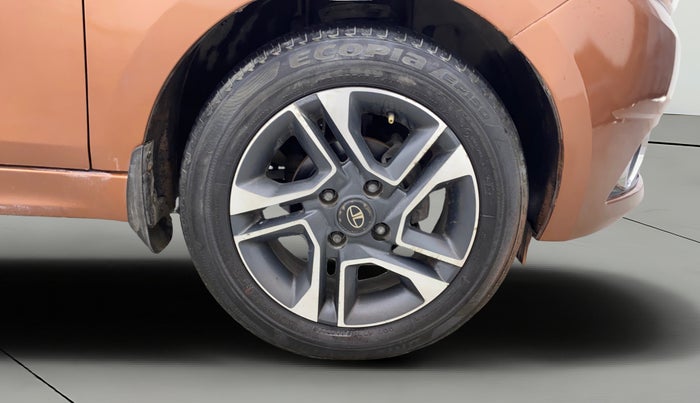 2017 Tata TIGOR XZ PETROL, Petrol, Manual, 74,309 km, Right Front Wheel