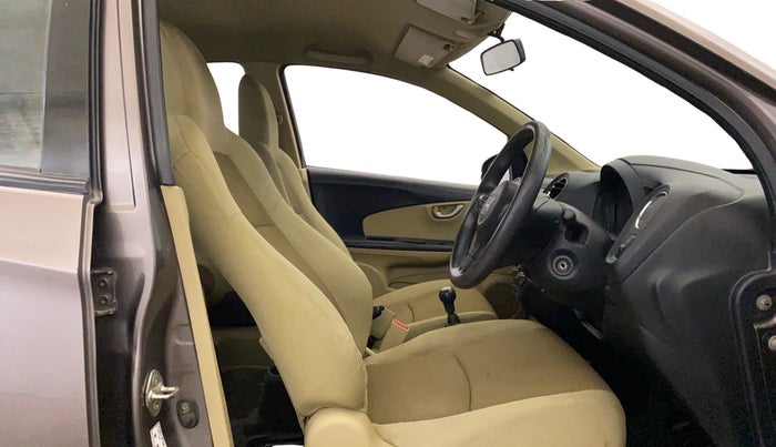 2015 Honda Brio VX MT, Petrol, Manual, 94,108 km, Right Side Front Door Cabin