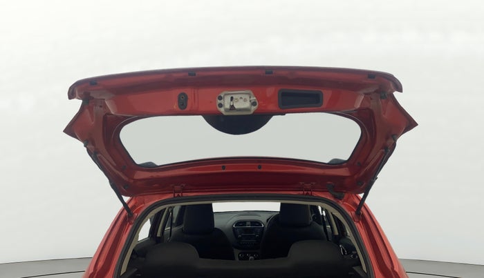 2018 Tata Tiago XZA PETROL, Petrol, Automatic, 80,444 km, Boot Door Open