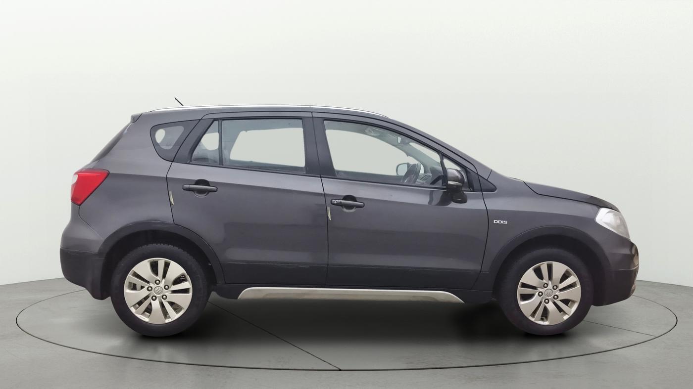 2015 Maruti S Cross ALPHA 1.6, Diesel, Manual, 54,852 km, Right Side View