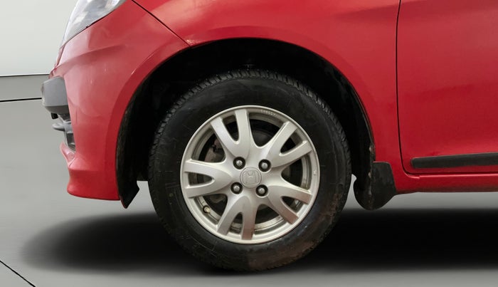 2015 Honda Brio VX MT, Petrol, Manual, 93,935 km, Left Front Wheel