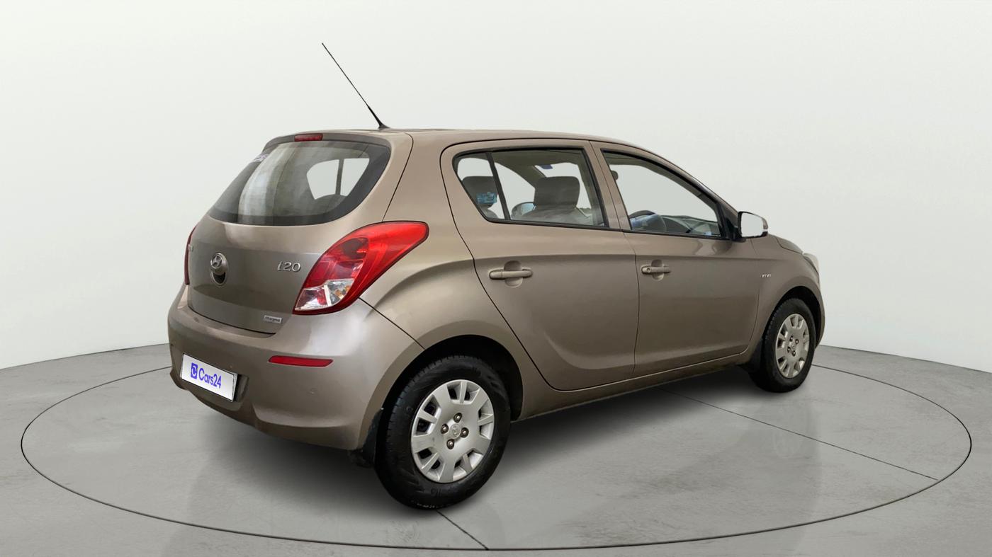 2014 Hyundai i20 MAGNA 1.2, Petrol, Manual, 58,604 km, Right Back Diagonal