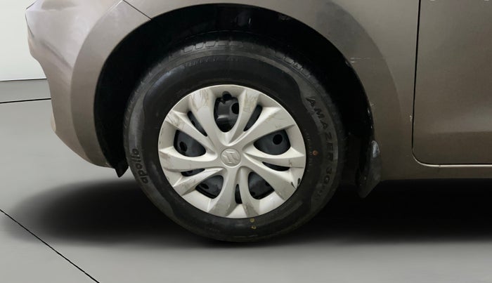 2020 Maruti Swift VXI AMT, Petrol, Automatic, 51,248 km, Left Front Wheel