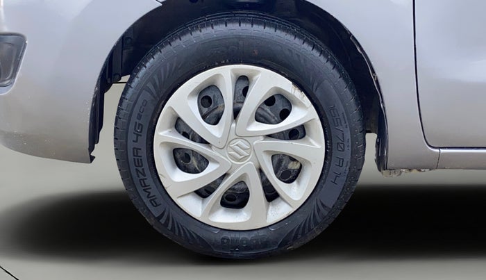 2014 Maruti Wagon R 1.0 VXI, Petrol, Manual, 39,844 km, Left Front Wheel