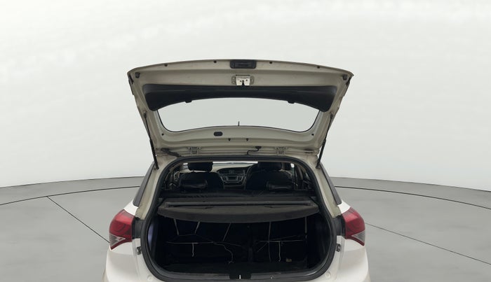 2015 Hyundai Elite i20 ASTA 1.2, Petrol, Manual, 79,552 km, Boot Door Open