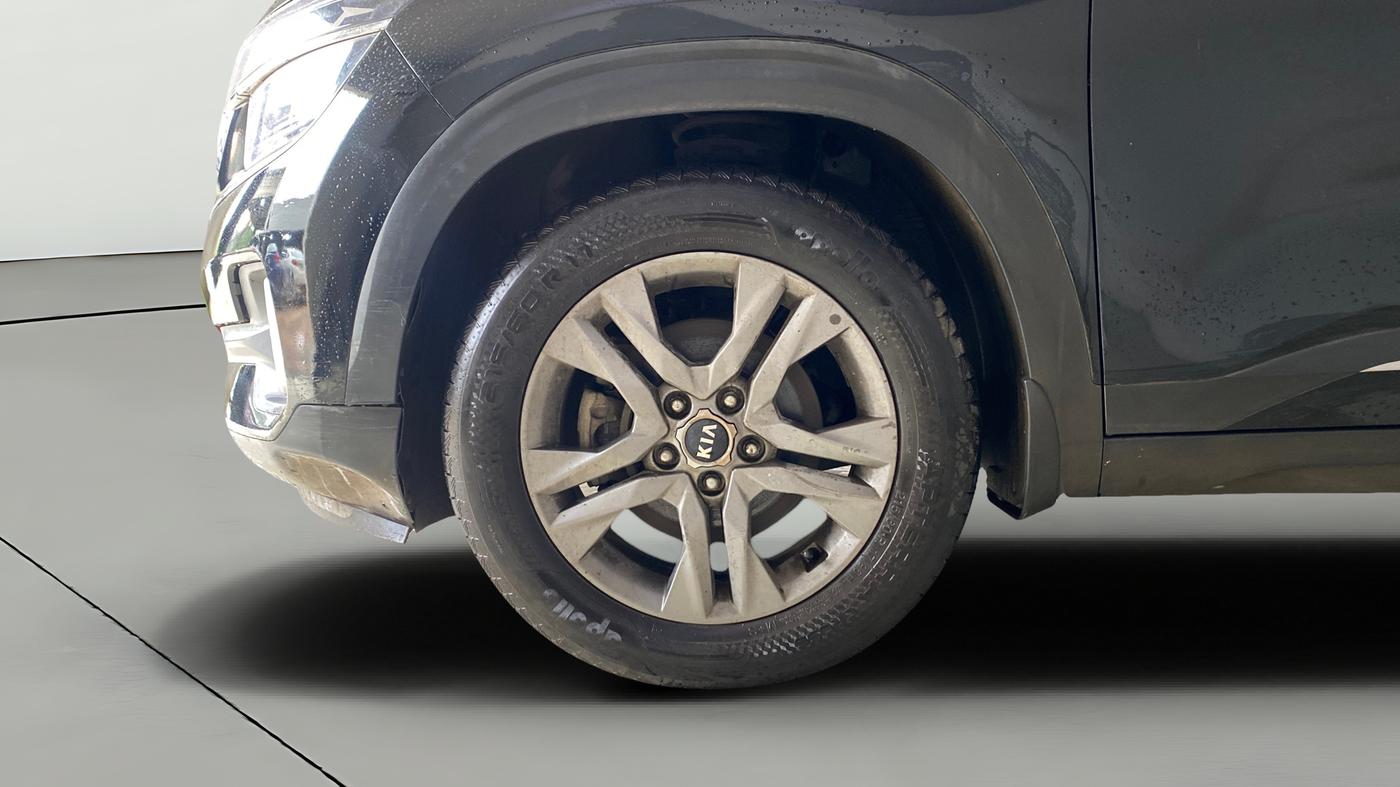 2020 KIA SELTOS HTX IVT 1.5 PETROL, Petrol, Automatic, 61,110 km, Left Front Wheel