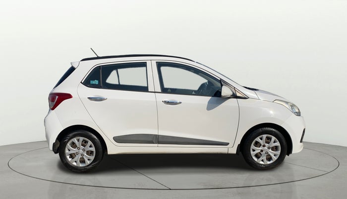 2014 Hyundai Grand i10 SPORTZ 1.2 KAPPA VTVT, Petrol, Manual, 69,487 km, Right Side View