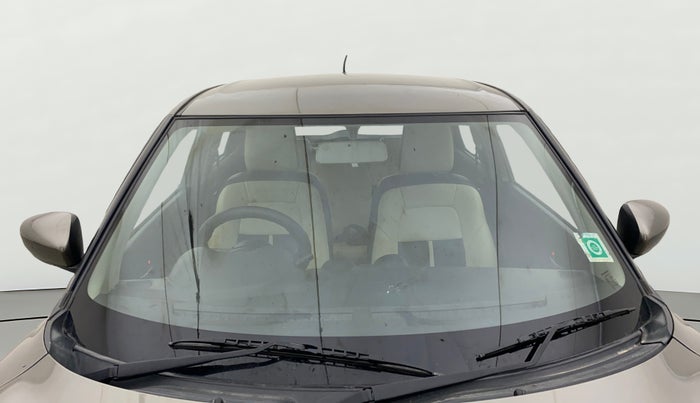 2022 Maruti Swift VXI, Petrol, Manual, 42,231 km, Front Windshield