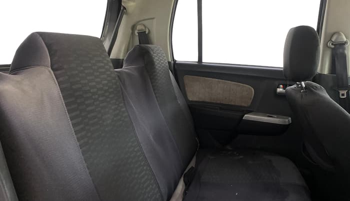 2016 Maruti Wagon R 1.0 VXI AMT, CNG, Automatic, 79,392 km, Right Side Rear Door Cabin