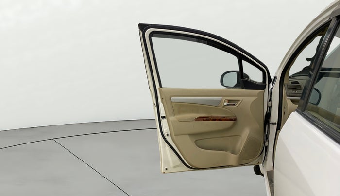 2018 Maruti Ertiga VXI CNG, CNG, Manual, 62,951 km, LHS Front Door