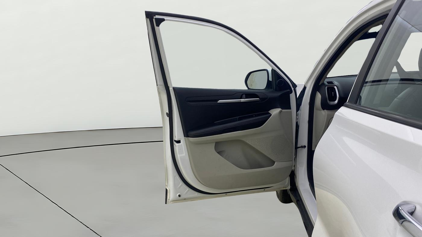 2023 KIA SONET HTX 1.5 AT, Diesel, Automatic, 68,438 km, LHS Front Door