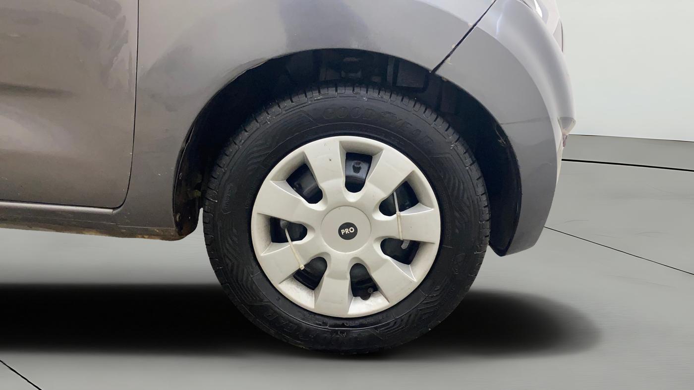 2018 Datsun Redi Go D, Petrol, Manual, 22,314 km, Right Front Wheel