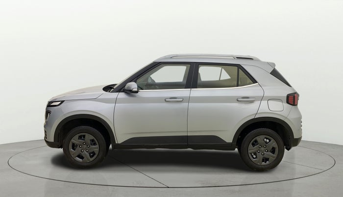 2024 Hyundai VENUE S(O) 1.2, Petrol, Manual, 11,382 km, Left Side