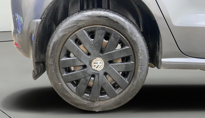 2015 Volkswagen Polo COMFORTLINE 1.2L, Petrol, Manual, 73,819 km, Right Rear Wheel