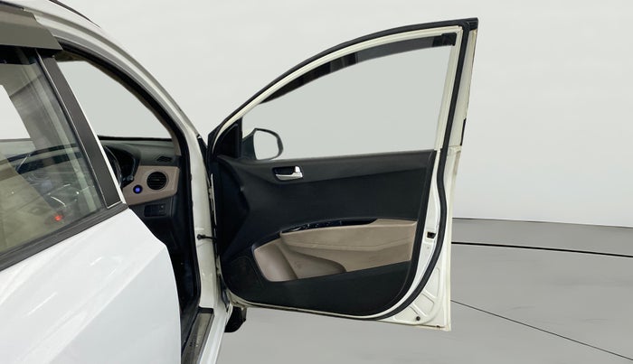 2016 Hyundai Grand i10 ASTA 1.2 KAPPA VTVT, Petrol, Manual, 59,963 km, RHS Front Door